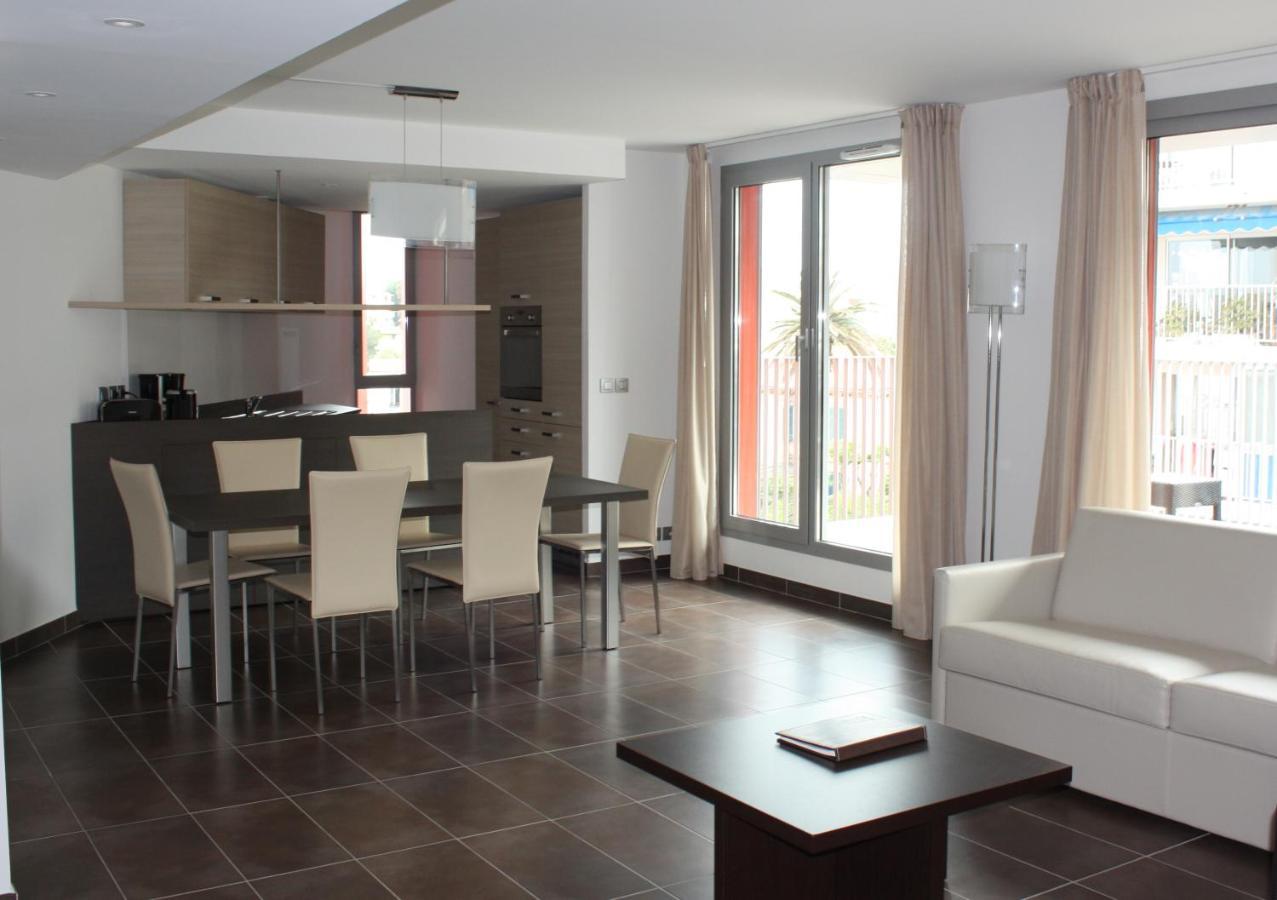 Familieappartement met Terras en Uitzicht op Straat